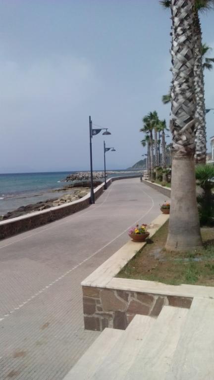 Maison Romantique Santa Maria di Castellabate Quarto foto